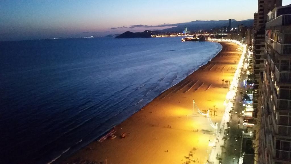 Apartamentos Don Vicente Benidorm Værelse billede